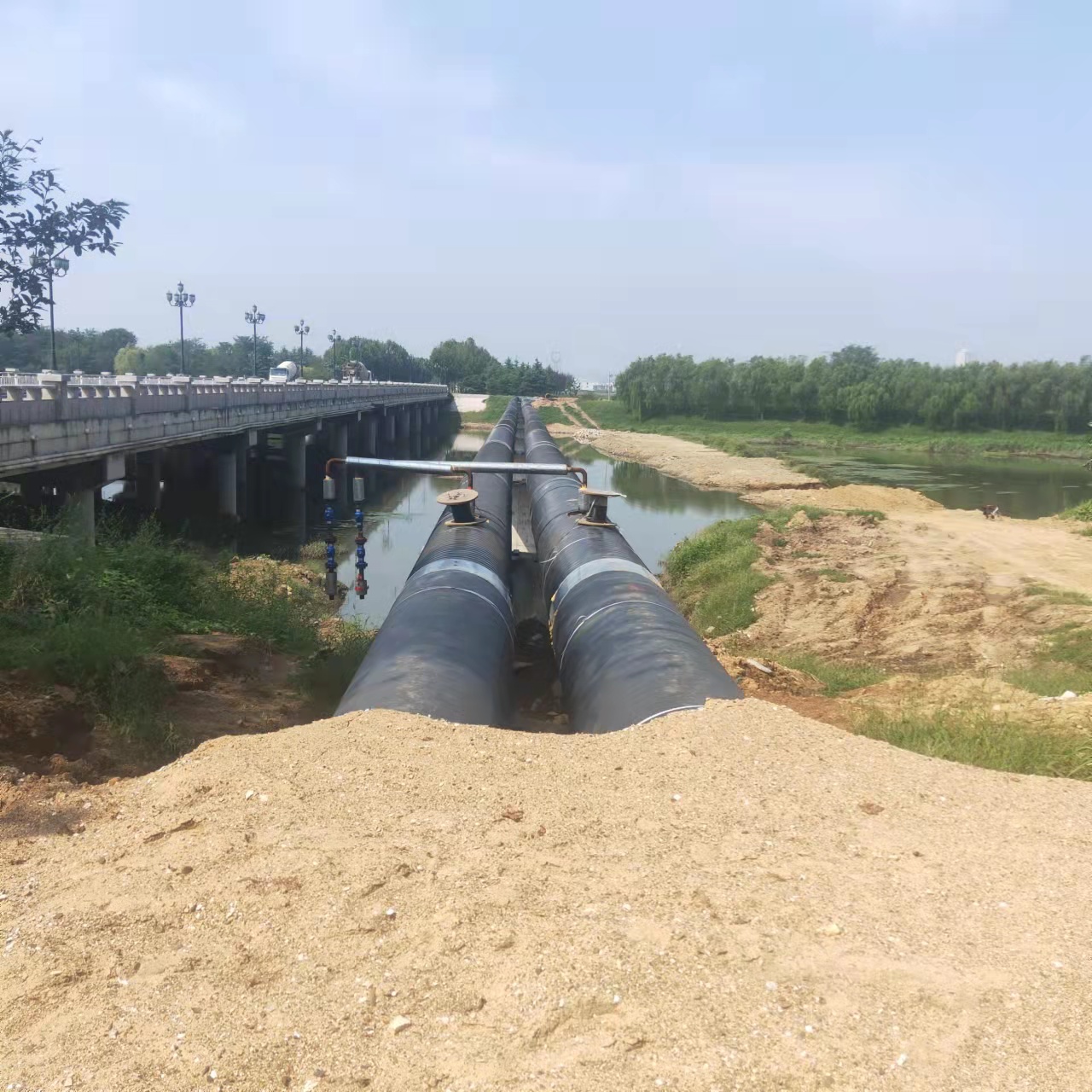 山南管道长距离清洗施工输油管道清洗